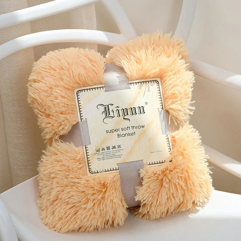 European style coral fleece blanket in various colors and sizes for cozy warmth and elegant decor