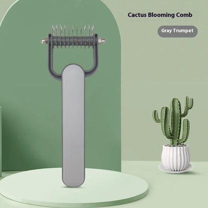 Fashion Creative pet hair unknotting comb with stainless steel teeth in green and grey colours, small and large sizes