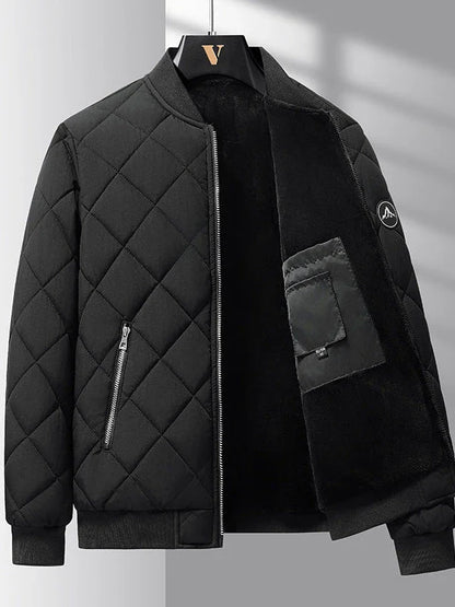 A warm, wind-resistant insulated jacket with a unique rhombic sewing design, available in a variety of fashionable colors for men.