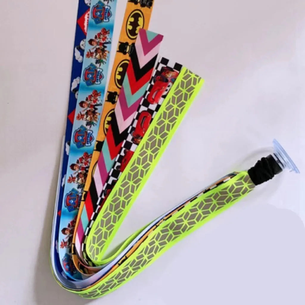 Children's helmet streamer with 60 cm polyester ribbon in colours like apricot and khaki for roller skating and skiing