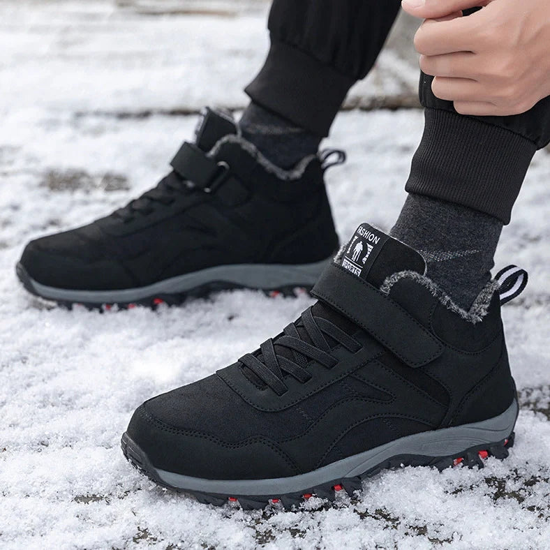 Women's high-top fleece-lined walking shoes with synthetic leather upper and 10 UK sizes from 35 to 45, providing warmth and support for casual wear across spring, autumn, and summer seasons.