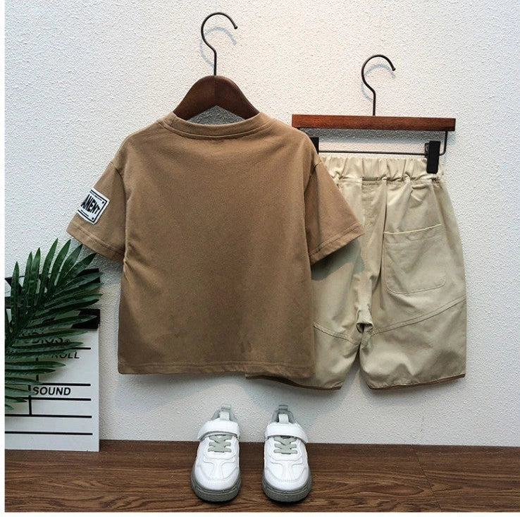 Children's khaki cotton two-piece set with bear print, short sleeves and shorts, Korean-style summer clothing
