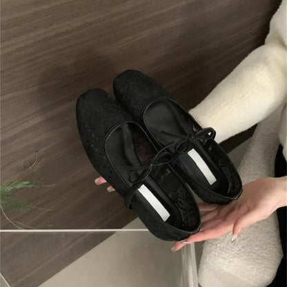 Women's flat heel Mary Jane evening shoes with lace mesh detailing and 3-5cm mid heel
