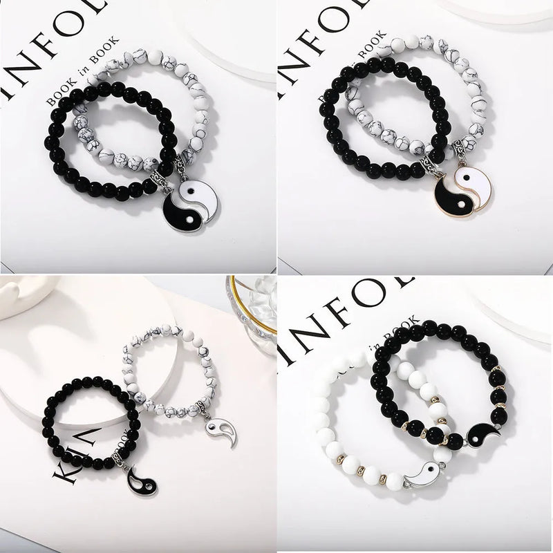 Unisex fashion bracelet made from alloy with electroplated finish, geometric eight-diagram shape design suitable as travel commemoration gift for European and American creative style enthusiasts, available in four colour options.