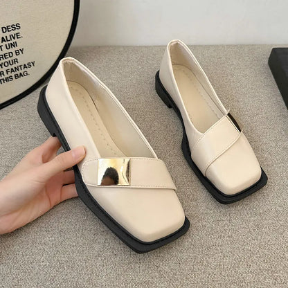 Women's square toe flat shoes with metal buckle in artificial leather