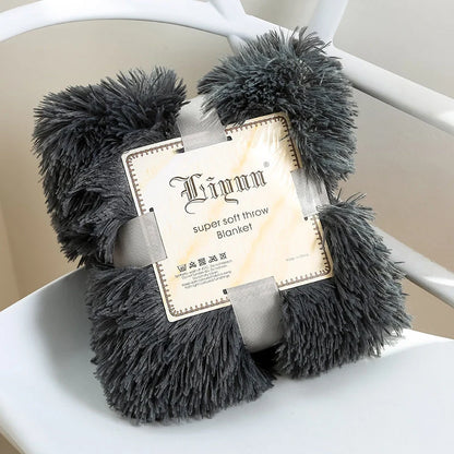 European style coral fleece blanket in various colors and sizes for cozy warmth and elegant decor