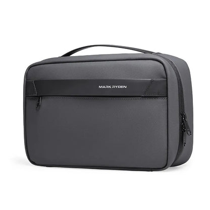 Multi-layer wet dry separation travel storage bag in Oxford cloth with capacity under 20L
