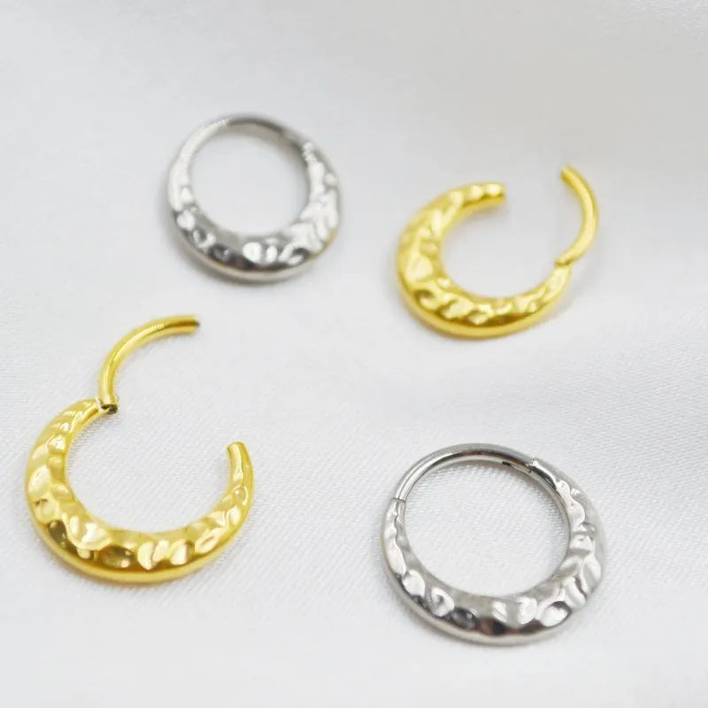 Titanium alloy concave-convex nose ring with carved texture in gold or silver colour, 1.2mm thickness