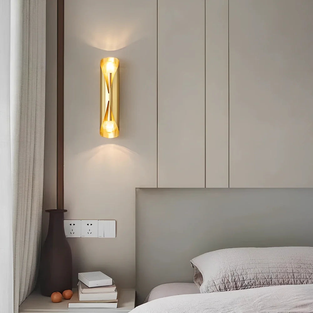 Copper wall lamp with matte black finish, 23cm × 5.5cm dimensions, warm light illumination