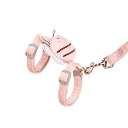 Adjustable bee-shaped cat rope with extendable lead and quick-release buckle in pink, yellow, or blue