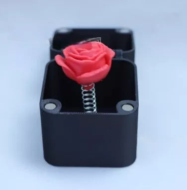 Middle Finger in a Box Christmas prank gift, 5x5x5cm, American style