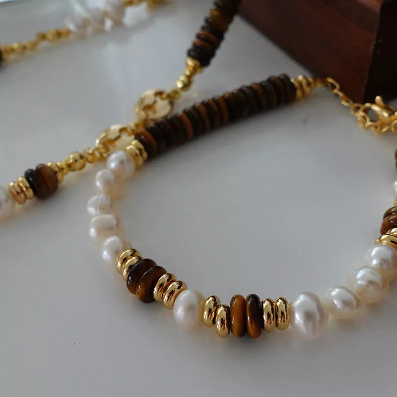 Natural stone pearl necklace with brass gold-plated chain, retro style