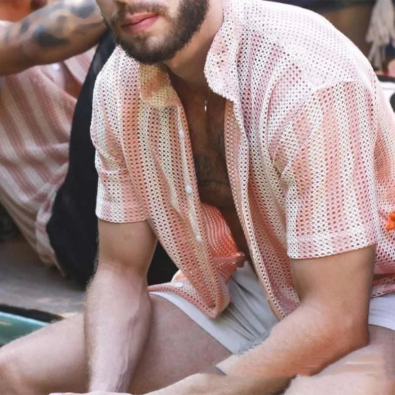 Men's pink waffle texture short-sleeved shirt in loose fit cardigan style for summer casual wear