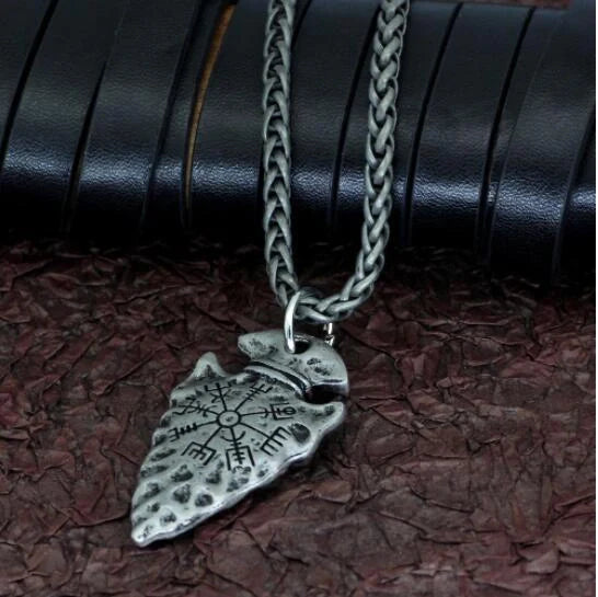 Stylish Alloy Compass Pendant Necklace in silver and ancient tin colors