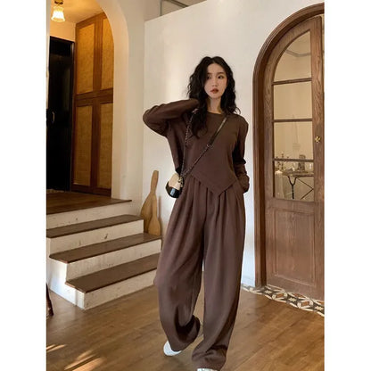 Women's khaki casual sports suit with long sleeves, trousers, and splicing details in Japanese Korean style
