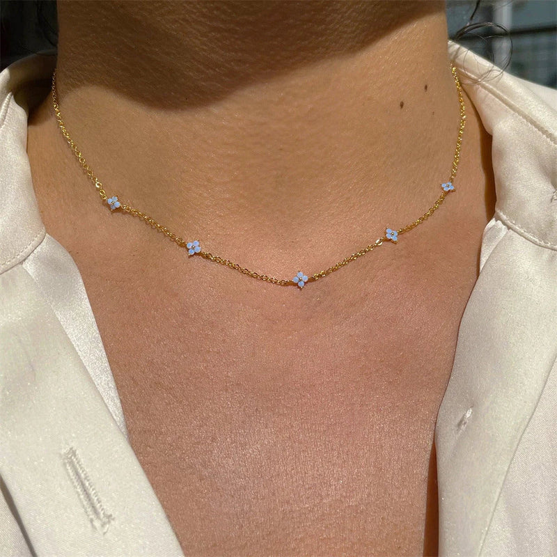 Stylish and Versatile Blue Flower Necklace - Perfect for Vacations, Beaches, and Beyond