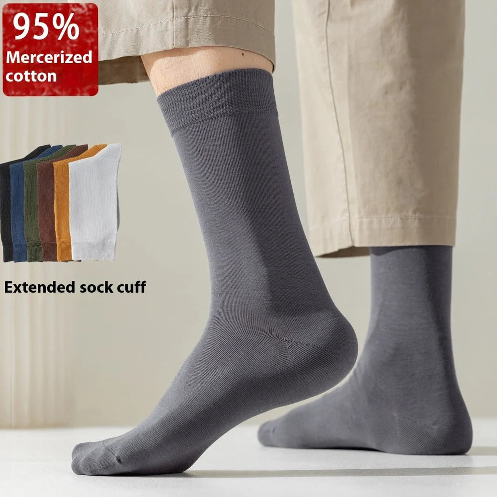 Mid-calf business socks in solid colours with combed cotton construction and deodorant function