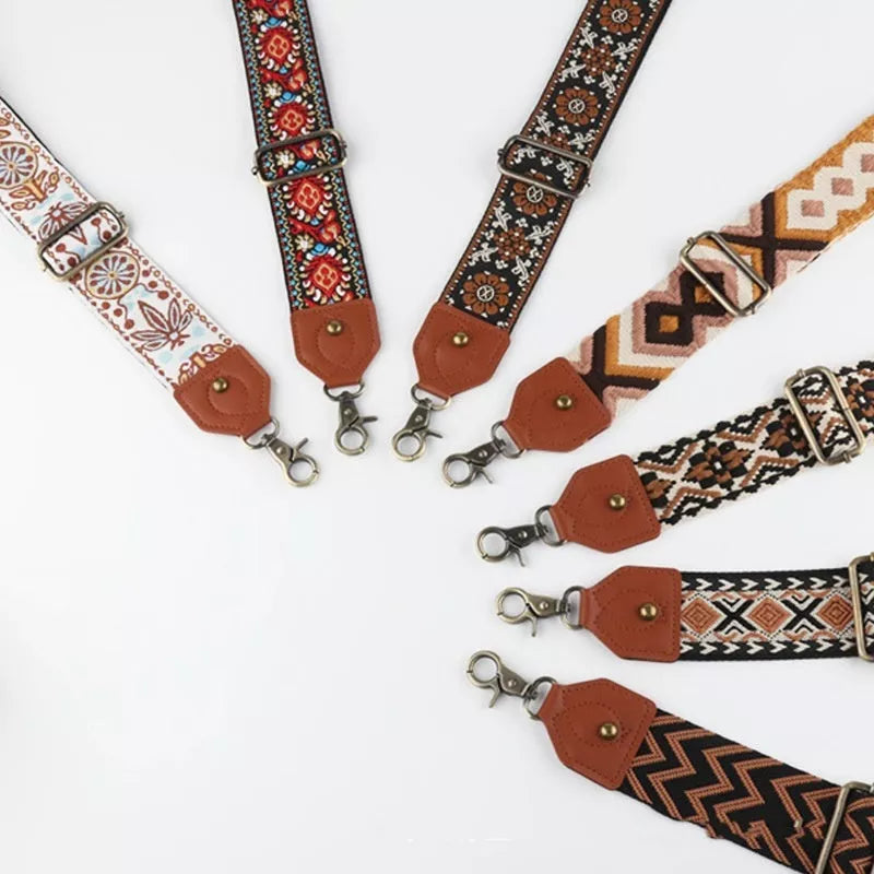 Retro striped bag strap with lobster hook clasp, adjustable length, and 5CM width