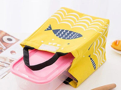 Insulated mini picnic handbag for students in vibrant colors, perfect for outdoor adventures.