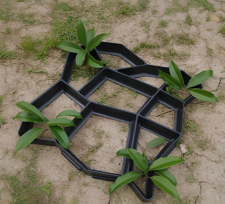 Black plastic goose pattern concrete mould measuring 42x43cm for garden pathways