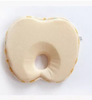 Newborn anti-roll pillow in heart shape for flat head prevention, 21*19*3cm