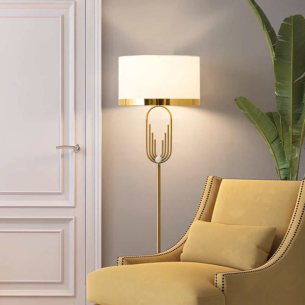 Modern vertical floor lamp with adjustable height for reading, iron body with fabric shade