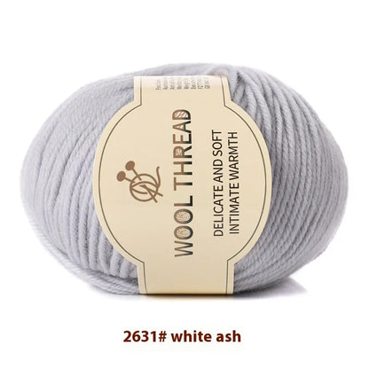 Hand-woven scarf sweater thread roll in domestic wool yarn for baby knitting projects with 10-needle compatibility