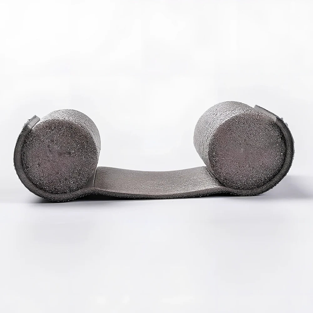 White flexible door bottom sealing strip measuring 21x15x6.5cm for noise reduction