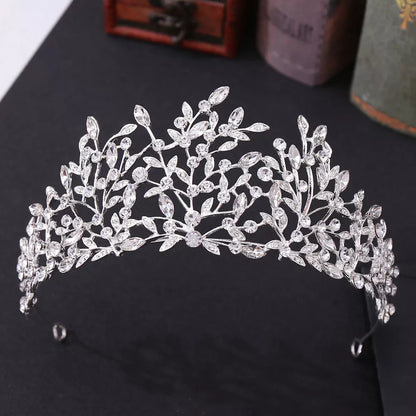 Vintage rhinestone headdress crown with green phantom quartz crystal, alloy construction, 15 * 6.5cm