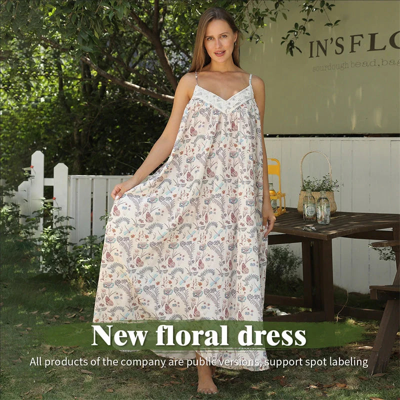 Elegant and comfortable women's dress in a classic design with a flowing, polyester fabric