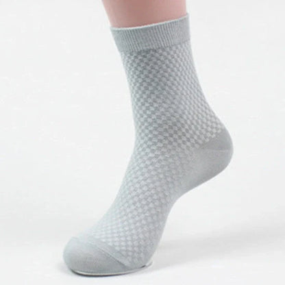 Men's bamboo fiber business socks in various colors for comfort and style