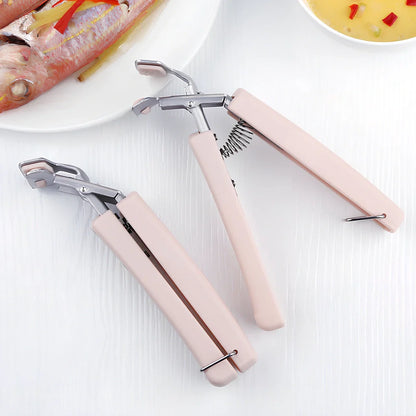 Stainless steel tray holder gripping baking tray with non-slip chuck mechanism and widened handle