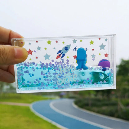 Creative liquid quicksand floating astronaut ornament for home decoration