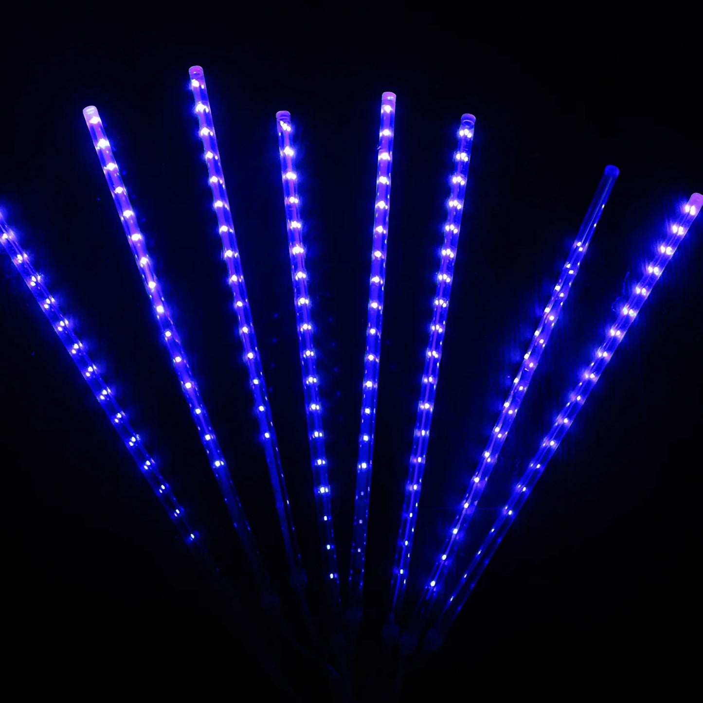 LED meteor rain garden lantern with flashing modes in 30cm and 50cm sizes for outdoor lighting