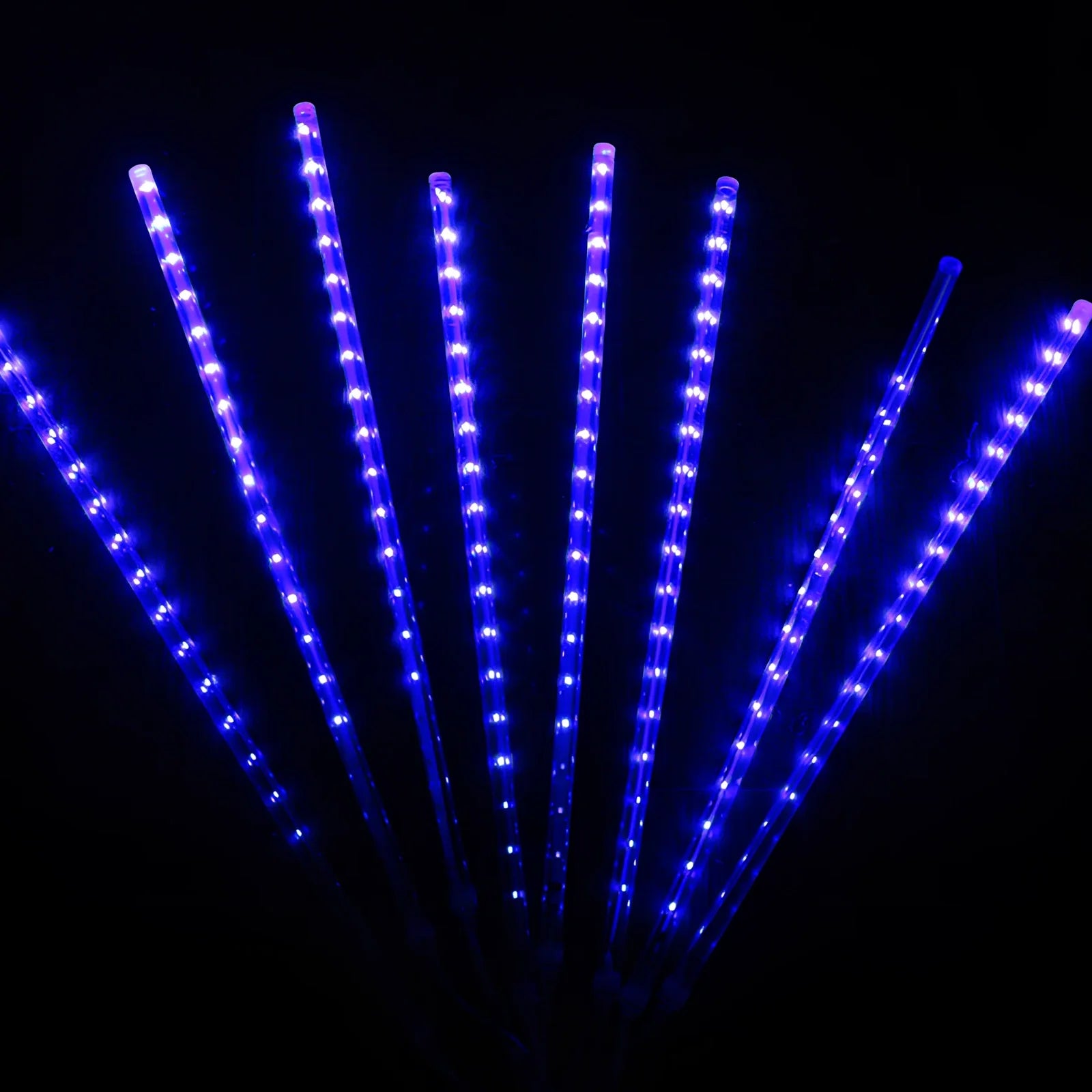 LED meteor rain garden lantern with flashing modes in 30cm and 50cm sizes for outdoor lighting