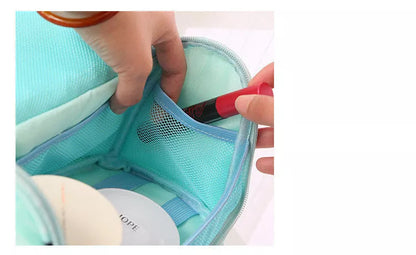 Large-capacity wash bag with 4 mesh compartments for organized travel and laundry