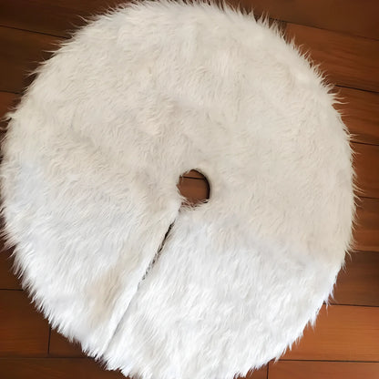 Pure white plush Christmas tree skirt in four sizes: 78cm, 90cm, 122cm, 150cm diameters