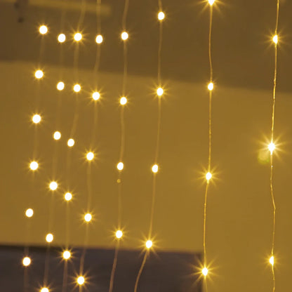 Copper curtain lamp with 100 LED beads, IP44 weather protection, USB power for decorative lighting