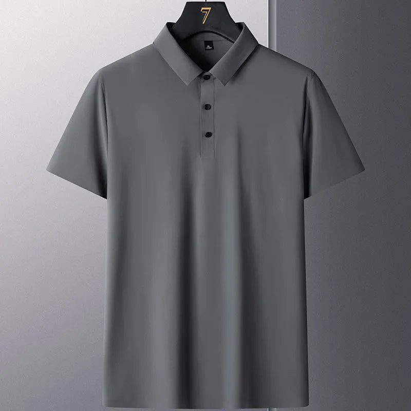 Non-ironing men's shirt in solid colour with short sleeves, available in multiple sizes and colours.