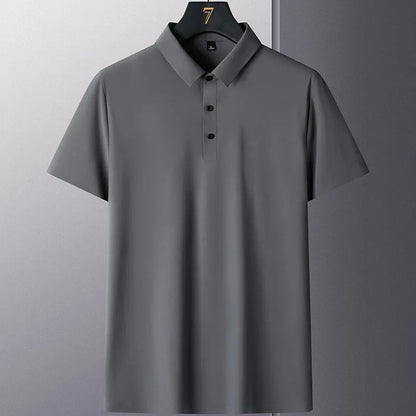 Non-ironing men's shirt in solid colour with short sleeves, available in multiple sizes and colours.