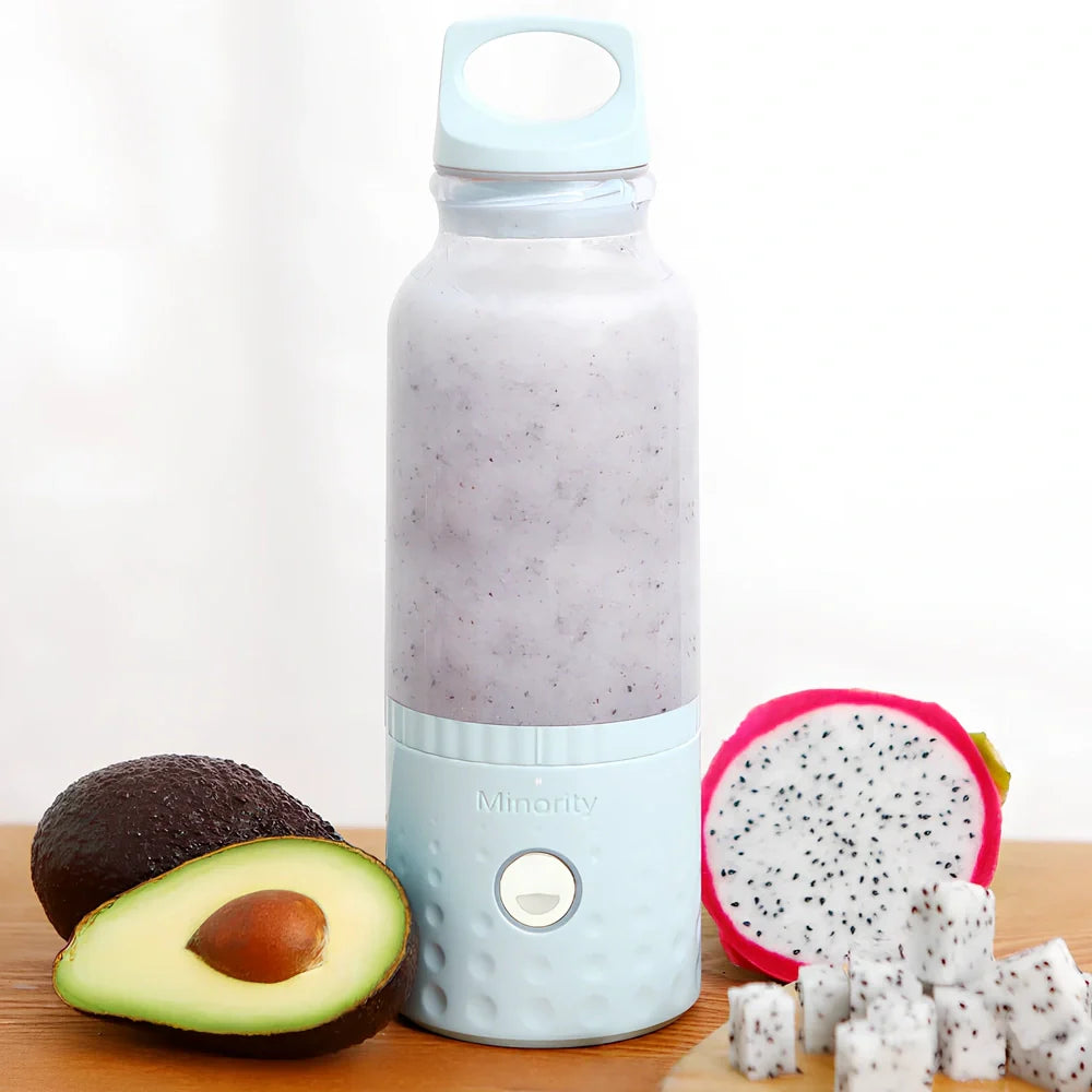 Blue portable blending cup with USB charging cable and 500ml capacity measurement