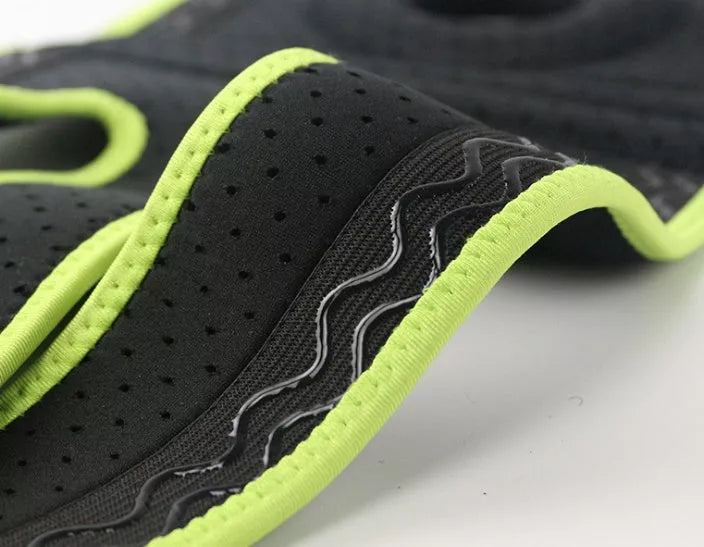 Non-slip neoprene knee pads for outdoor mountaineering in green, orange, and black