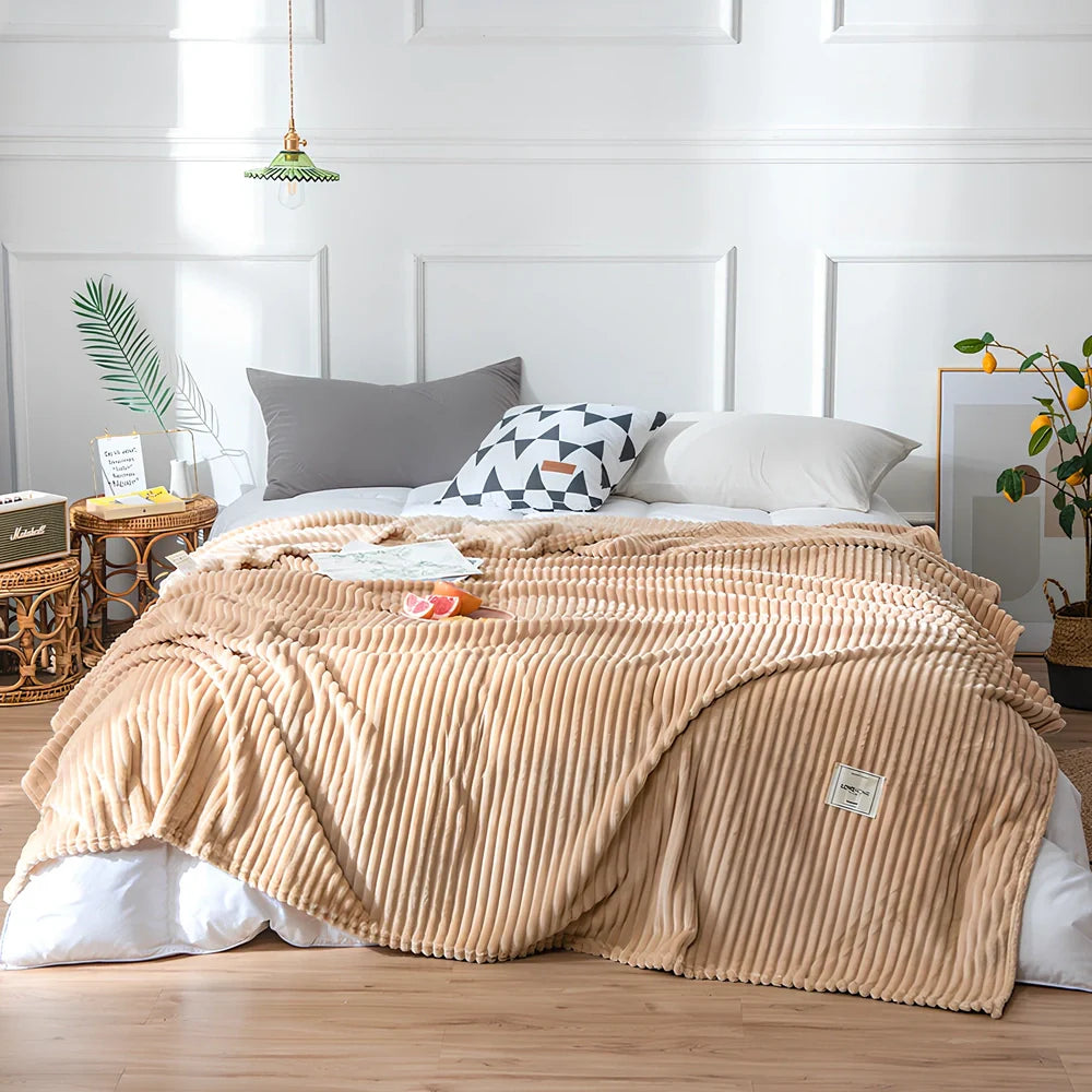 Flannel sheets in khaki colour showing brushed surface texture, dimensions 150x200cm