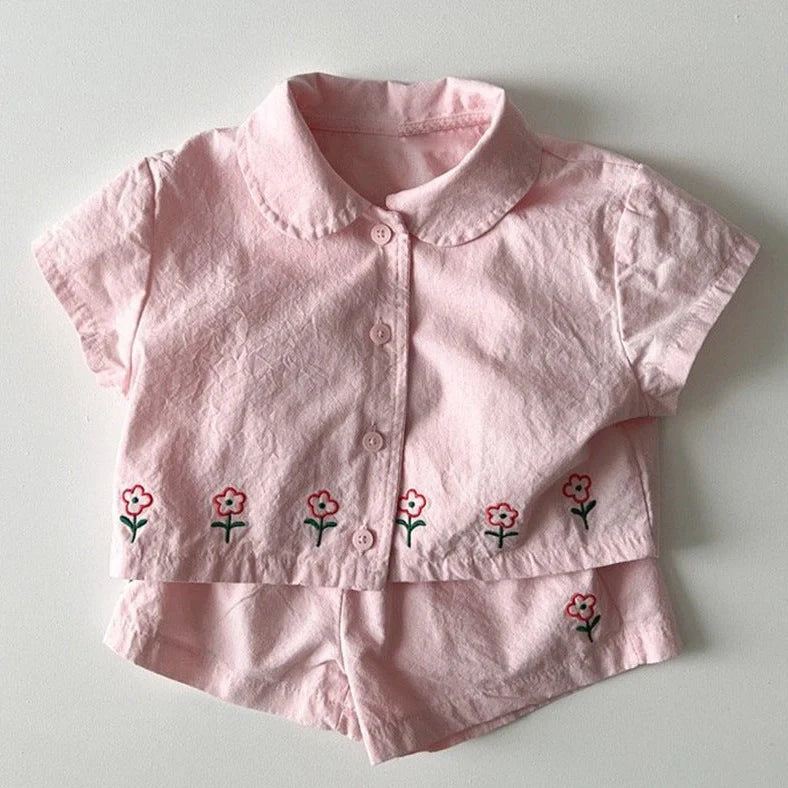 Children's floral shorts set in pink with short sleeves and matching shorts
