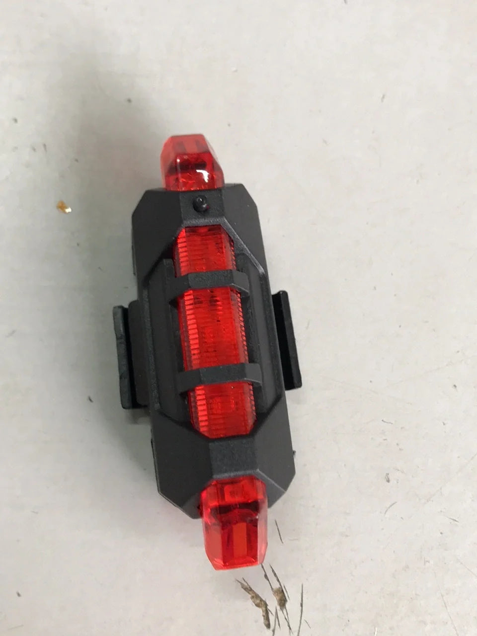 Rechargeable LED bike taillight with waterproof design and multiple lighting modes