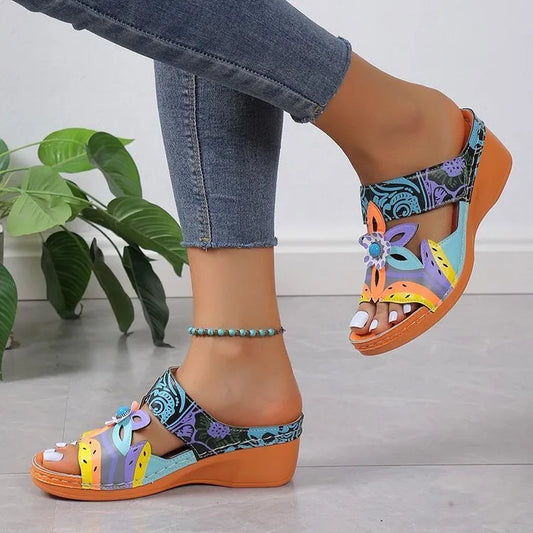 Ethnic Cool Girl Coloured Slope and Totem Slippers in round-toe design with cowhide upper and rubber sole