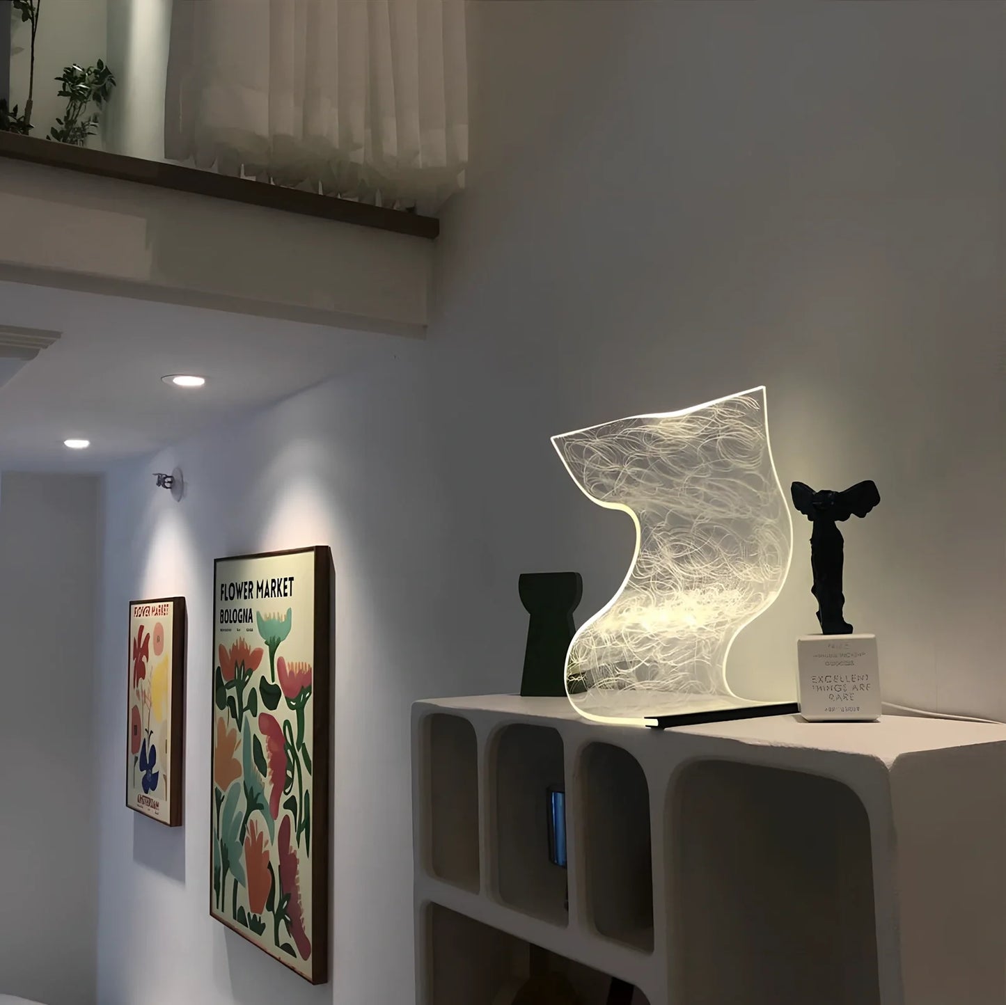 USB-powered bedside lamp with three-colour light adjustment in Nordic design