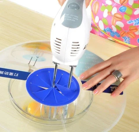Splash-proof mixing bowl cover with flap for stand mixers to prevent kitchen messes during baking and cooking