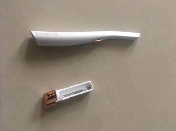 New ladies shaver in white for gentle and efficient hair removal