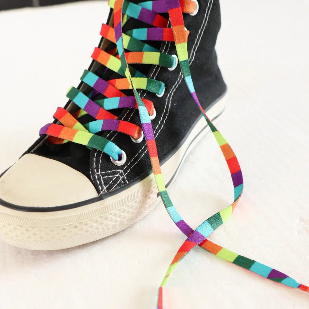 Pair of square rainbow gradient woven shoelaces, 0.8cm wide, lengths 80-200cm, fade-resistant for unisex shoes